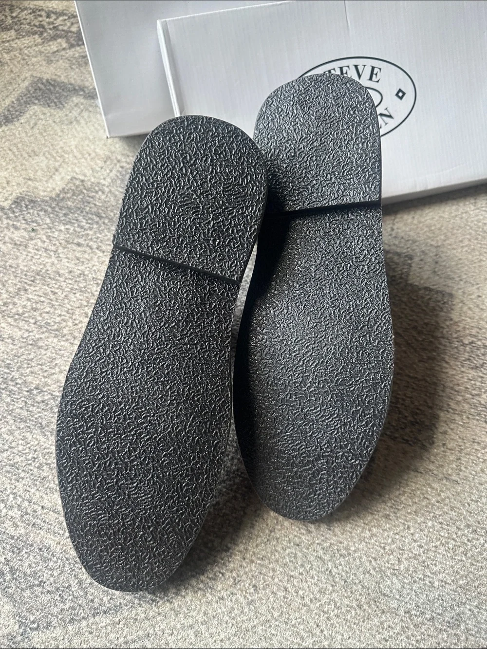 Steve Madden 100% leather